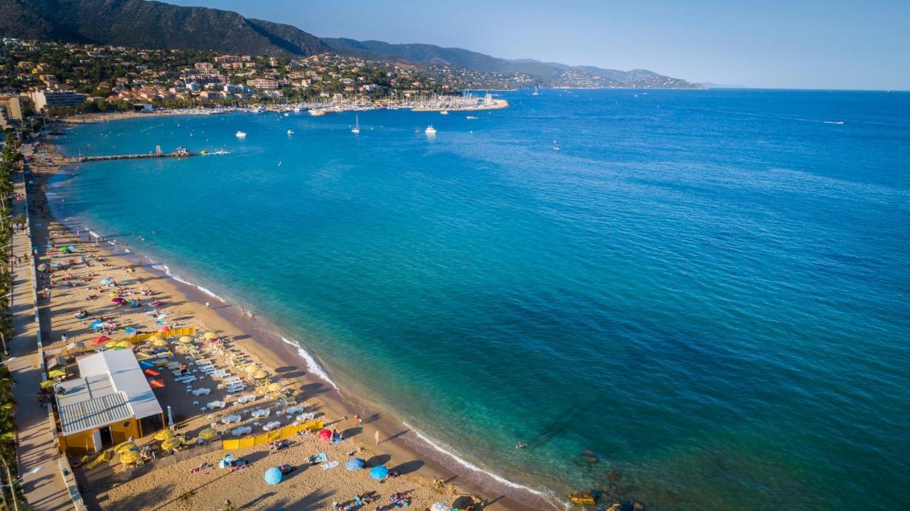 Kaliope Hotel & Residence By Oustal Del Mar Le Lavandou Esterno foto