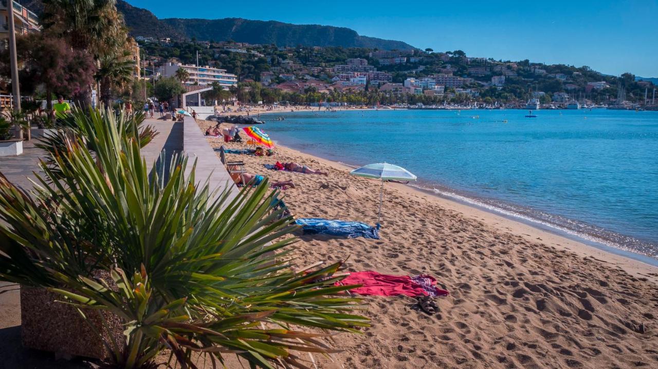 Kaliope Hotel & Residence By Oustal Del Mar Le Lavandou Esterno foto